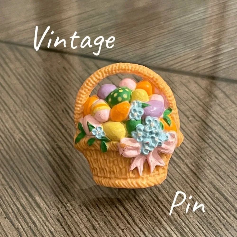 Vintage Hallmark Colorful Easter Basket Pin 1980’s - 1990’s